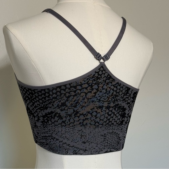 Pro-Fit Seamless Sports Bra Gray / Black Abstract Size Small - Picture 5 of 7